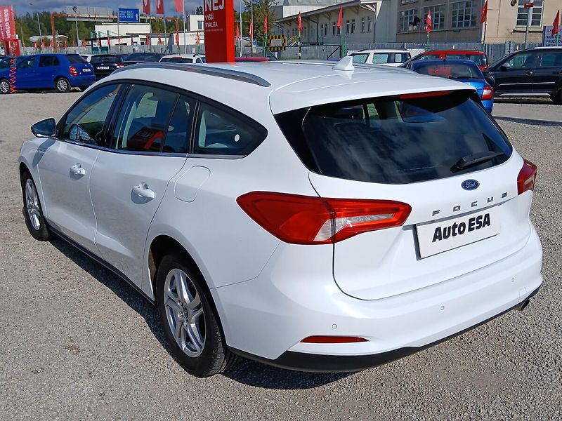 Ford Focus (2019) 1.5 TDCi, AC, temp - fotka 6 z 20