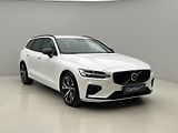Volvo V60 (2026) B4 PLUS DARK AUT - náhled 13