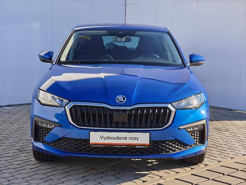 Škoda Scala Drive 7DSG 1,0TSI - fotka 4 z 22