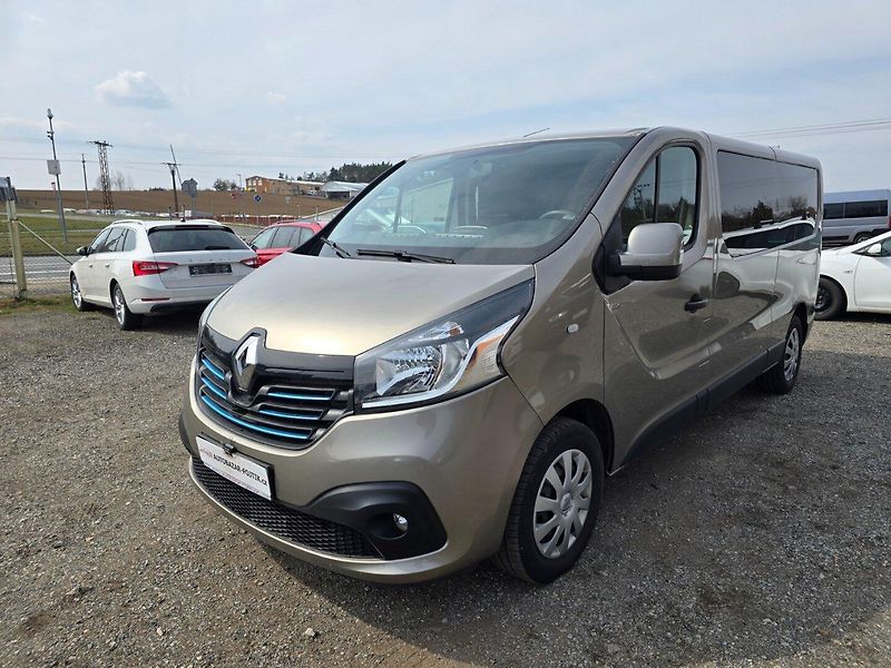 Renault Trafic (2020) 1.6 DCi 8.místn - fotka 3 z 22