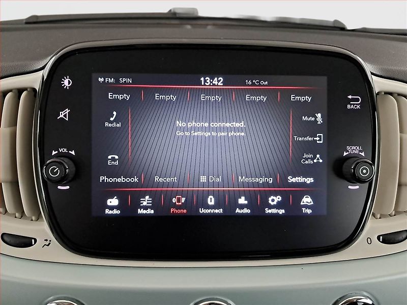Fiat 500 (2024) 1.0 mild-hybrid, ČR,1.maj - fotka 13 z 15