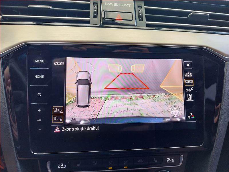 Volkswagen Passat (2019) 2.0 BiTDI - fotka 21 z 22