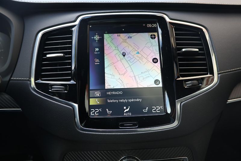 Volvo XC90 (2020) B5 AWD R-Design - fotka 17 z 26