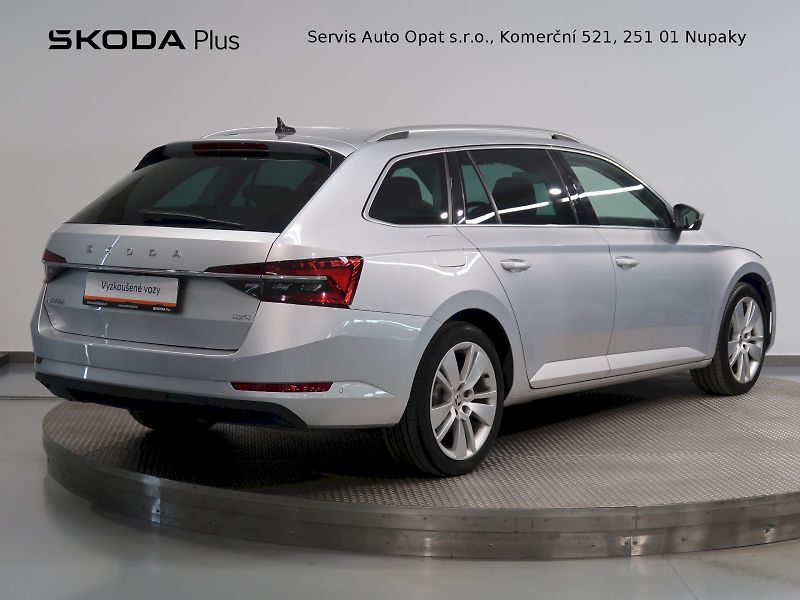 Škoda Superb (2022) STYLE 2.0TDI 147KW 4x4 DSG TAŽ - fotka 2 z 40