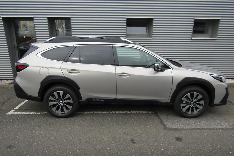 Subaru Outback (2025) 2,5i TOURING MY25.5 - fotka 44 z 62