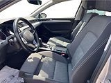 Volkswagen Passat 2.0TDi DSG 110kW BusinessPremi - náhled 11
