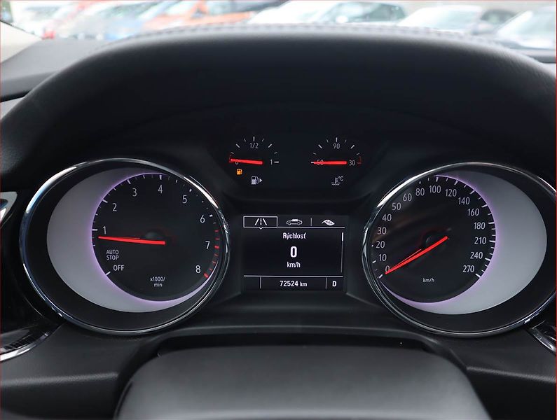 Opel Insignia (2020) 1.5 Turbo, Automat, Serv.kniha - fotka 11 z 21