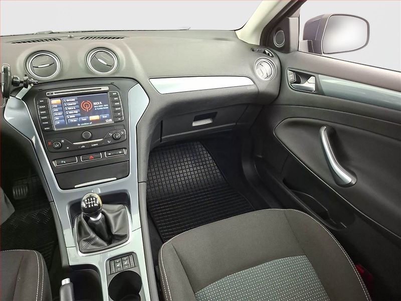 Ford Mondeo (2011) 2.0 TDCi, po STK - fotka 8 z 14
