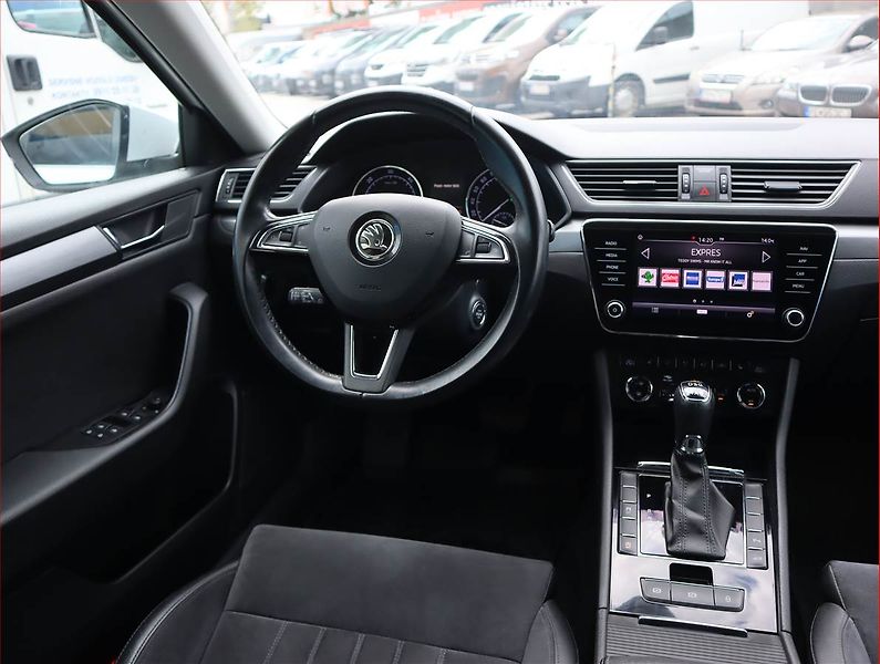 Škoda Superb (2018) 2.0 TDI, 4X4, Automat - fotka 7 z 23
