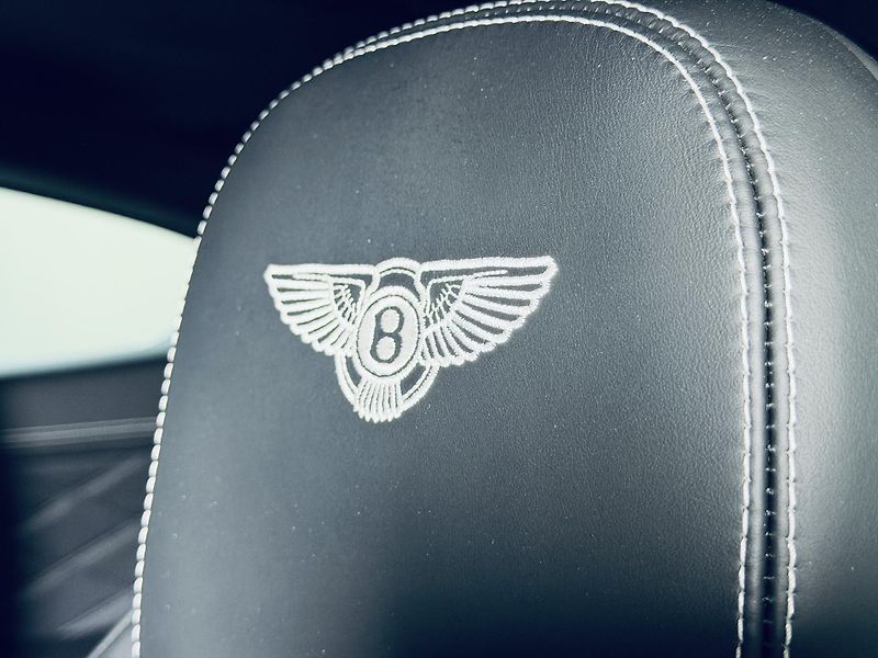 Bentley Continental GT (2012) 6.0 W12 MAX Výbava  - fotka 21 z 48