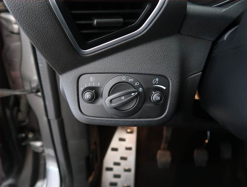 Ford Kuga (2014) 2.0 TDCi, 4X4, Serv.kniha - fotka 20 z 21