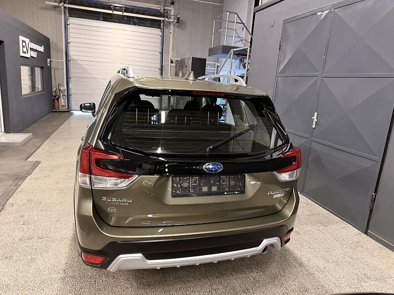 Subaru Forester (2023) 2.0i Hybri,REZERVOVÁNO - fotka 12 z 46