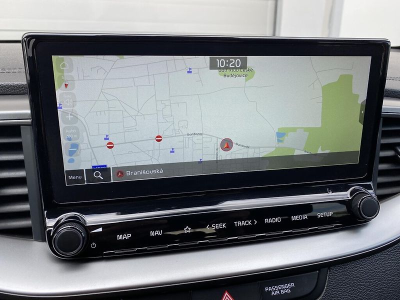 Kia Ceed 1,5 T-GDi 117,5 kW TOP - fotka 14 z 24