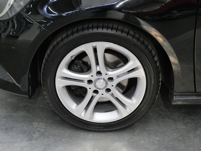 Mercedes-Benz Třídy A - fotka 10 z 23