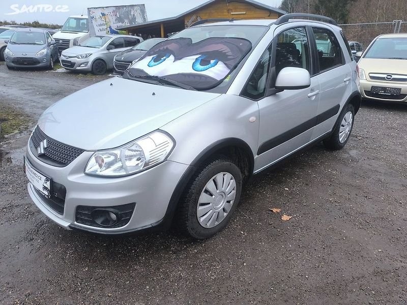 Suzuki SX4 4X4,KRÁSNÝ,95KM,1MAJ74L,VÝBAVA - fotka 3 z 22