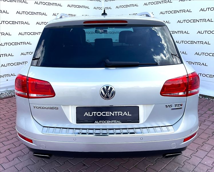 Volkswagen Touareg 3,0 TDi,V6,180kW,4x4,STK 5/28 - fotka 5 z 28