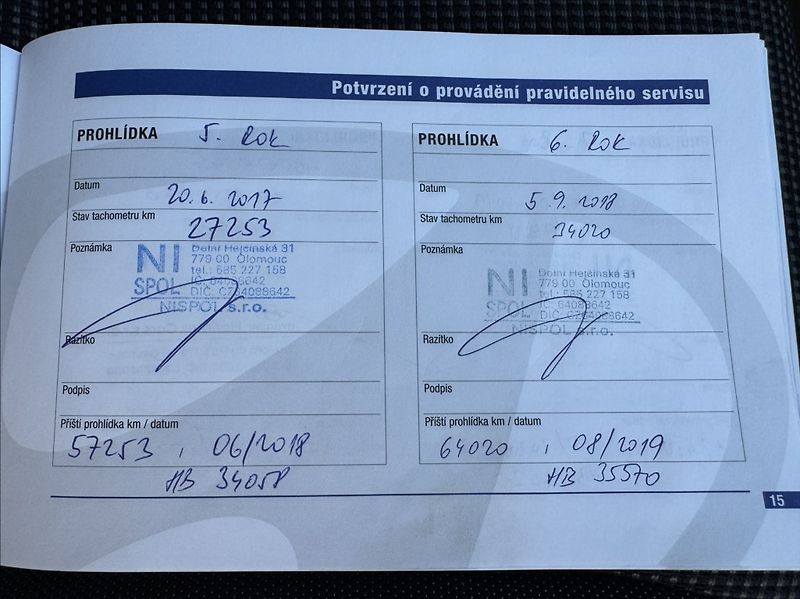 Hyundai i30 1,4 i 73kW ALU klima původ ČR - fotka 46 z 50