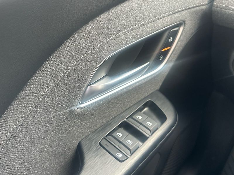 MG ZS (2026) 1,5 DVVT Excite - fotka 16 z 18