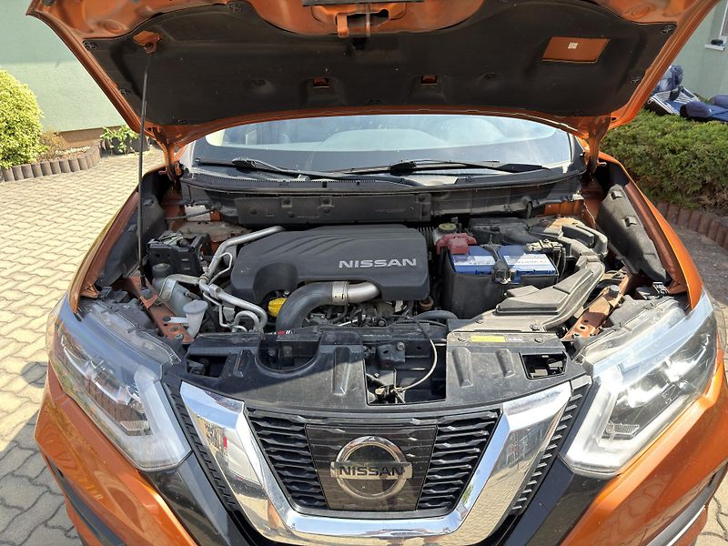 Nissan X-Trail (2017) - fotka 15 z 15