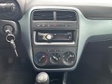 Fiat Grande Punto (2011) 1.2 i Velmi pěkné - náhled 10