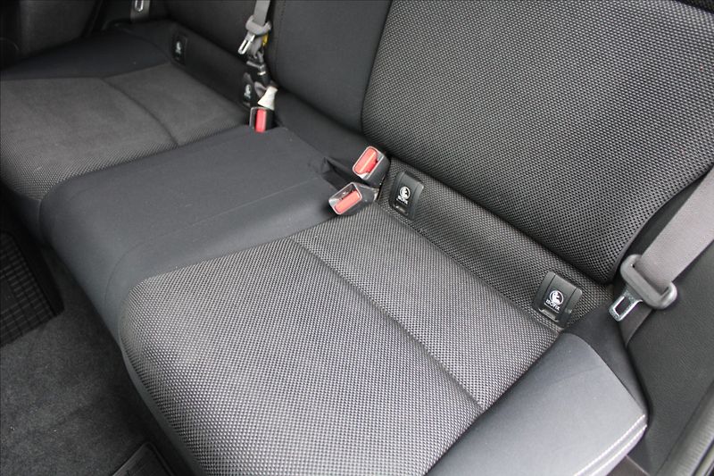 Subaru XV 1,6 i  4x4,TAŽNÉ,LPG 09/34 - fotka 21 z 25
