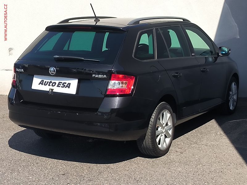 Škoda Fabia (2017) 1.2 TSi, Joy, navi, +kola - fotka 4 z 21