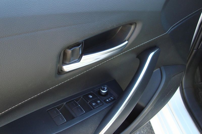 Toyota Corolla (2023) 1.8i Hybrid,ČR,1,Maj. - fotka 28 z 78
