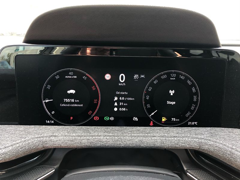 Škoda Superb COMBI 2.0 TDi DSG 7st. SELECTI - fotka 19 z 30