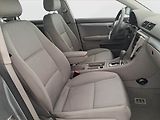 Audi A4 (2005) 2.0 TDI, Automat, nová STK - náhled 9