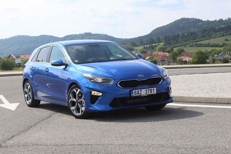 Nová Kia Ceed v jízdě