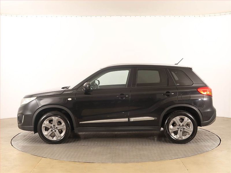 Suzuki Vitara (2017) 1.6 VVT, 4X4, Serv.kniha - fotka 3 z 16