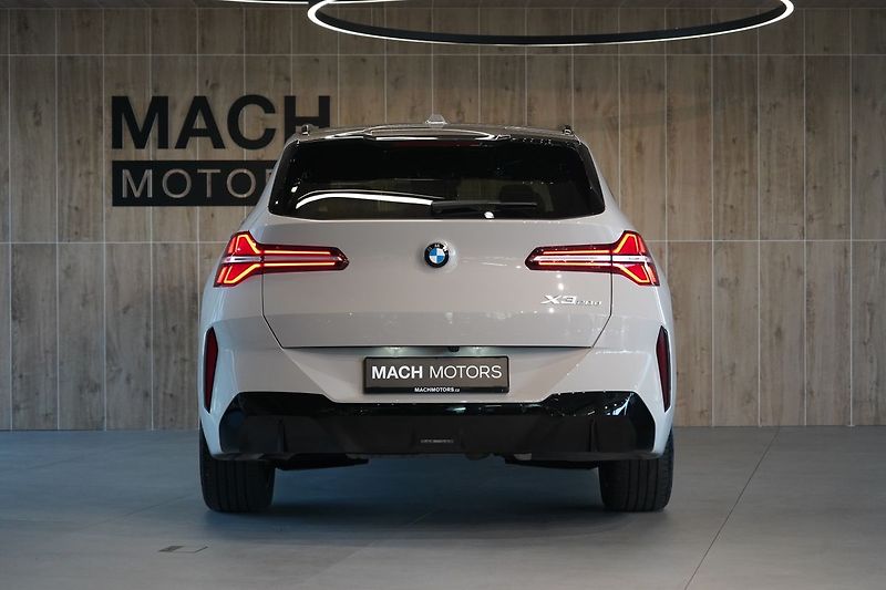 BMW X3 20d xDrive, Tažné, Vetnilace - fotka 10 z 49