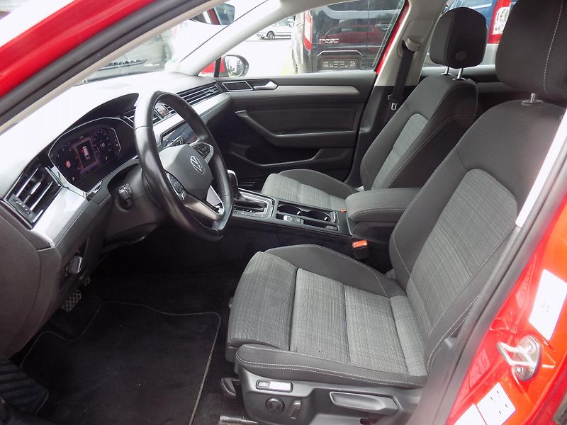 Volkswagen Passat 2,0 TDI DSG SUPERSTAV!!! - fotka 20 z 41