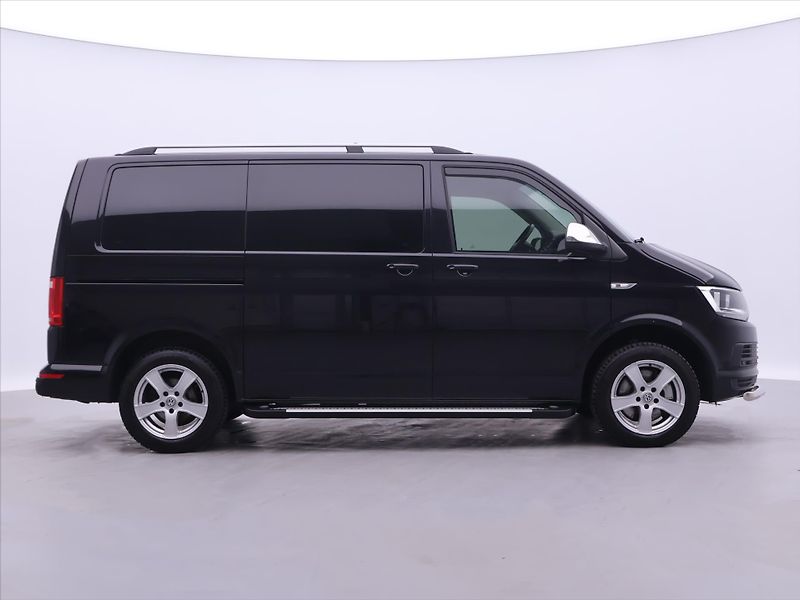 Volkswagen Caravelle 2,0 TDI 150kW Comfortline 8Mís - fotka 8 z 31