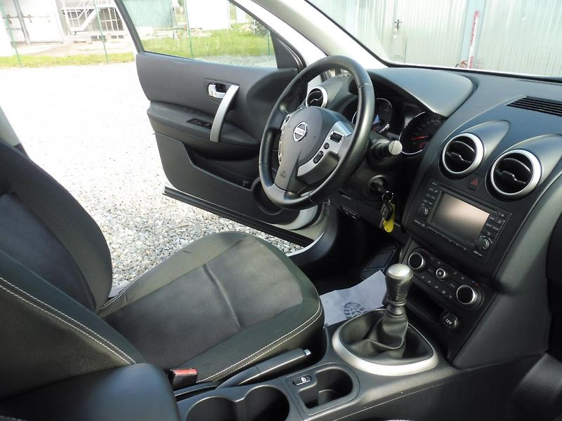Nissan Qashqai 1.5DCi 110PS NAVI STK TOP STAV - fotka 163 z 189