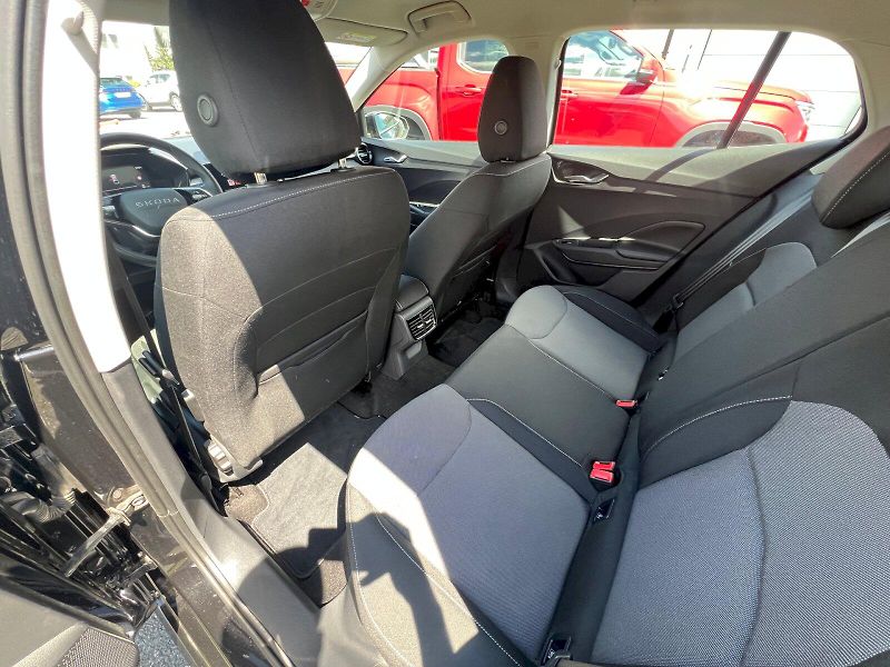 Škoda Fabia (2025) Selection 1.0 MPI 59 kW 5°manu - fotka 14 z 30