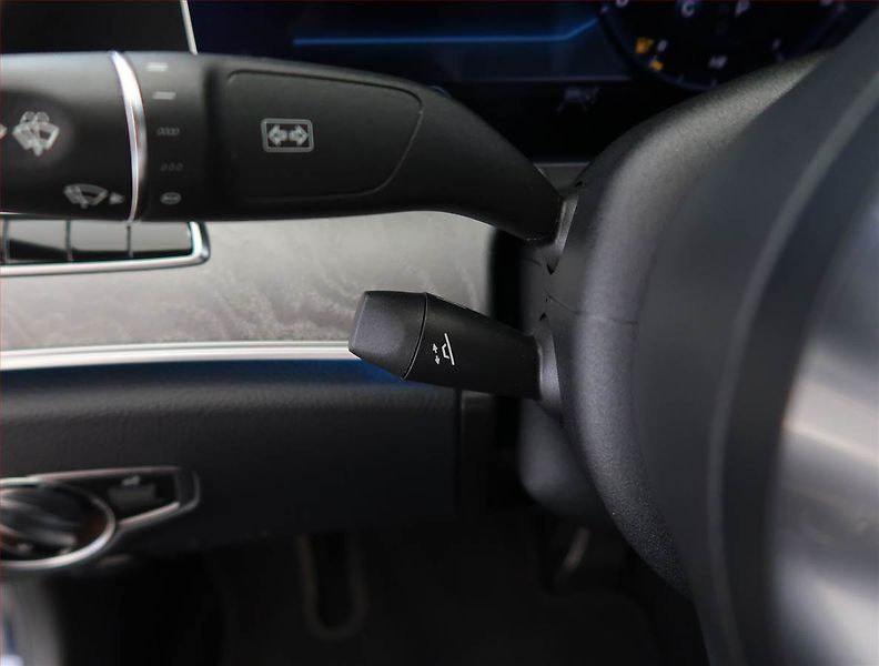 Mercedes-Benz CLS (2019) 350 d 4MATIC - fotka 32 z 32