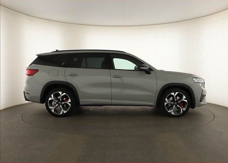 Škoda Kodiaq (2025) RS 2.0 TSI - fotka 6 z 21