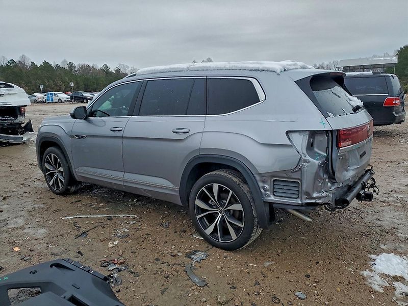 Volkswagen Atlas (2024) Auto na cestě - fotka 2 z 13