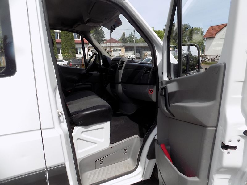 Mercedes-Benz Sprinter (2012) 2,2 95KW 7 MÍST SKLÁPĚČ  - fotka 25 z 46