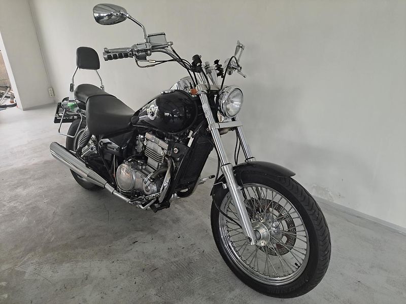 Kawasaki EN 500 - fotka 2 z 12