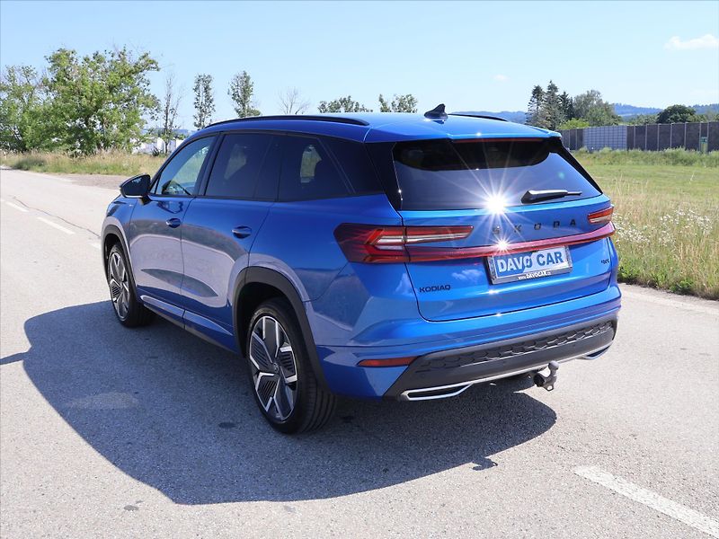Škoda Kodiaq 2,0 TDI DSG 4x4 Sportline DPH - fotka 5 z 34