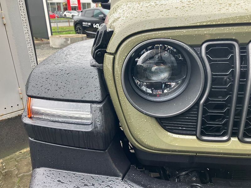 Jeep Wrangler 2.0T 272k Rubicon 8AT. - fotka 54 z 55