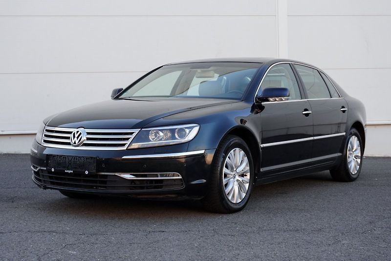 Volkswagen Phaeton 3.0 TDi 176kW LONG 4motion - fotka 3 z 36