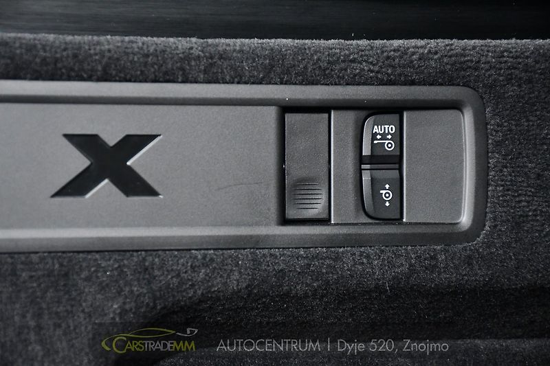 BMW X5 X5 M Competition - fotka 61 z 71