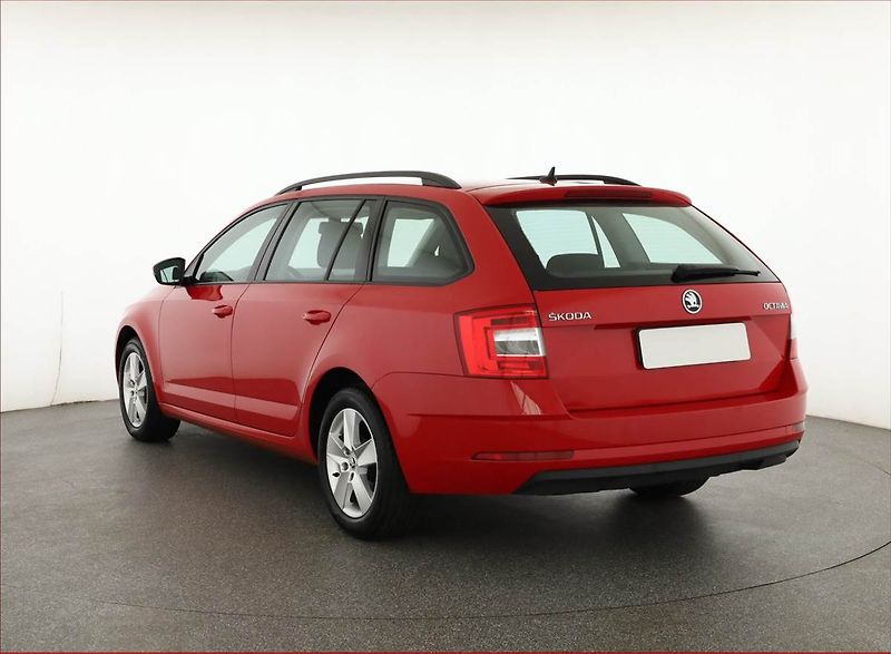 Škoda Octavia (2020) Ambition Plus 1.6 TDI, ČR - fotka 4 z 16
