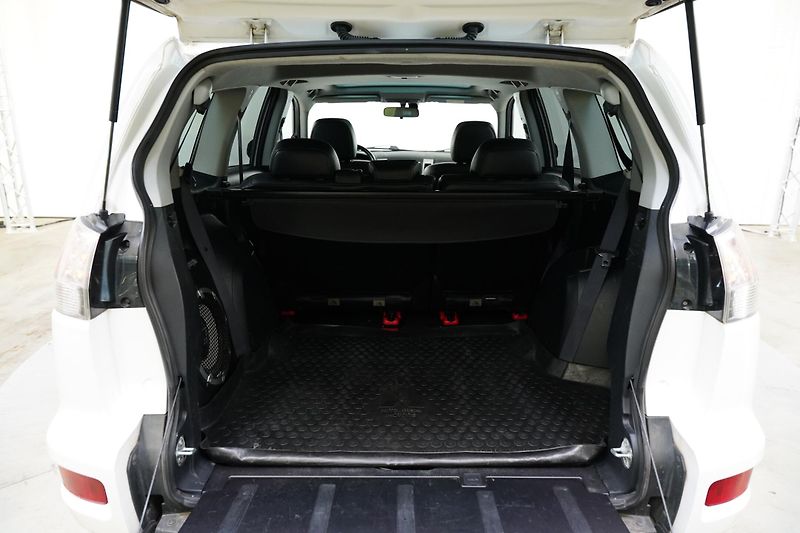 Mitsubishi Outlander - fotka 22 z 22