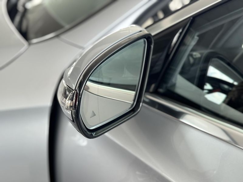 Mercedes-Benz Třídy E 300e 235kW*Webasto*Tažné*DPH - fotka 39 z 41