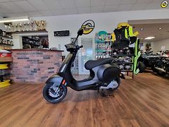 Vespa Sprint 125 iGET (2026) Sprint 125 S E5+ - fotografie inzerátu