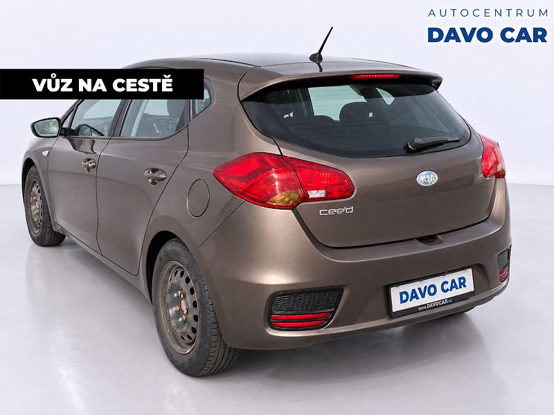 Kia Ceed 1,4 CVVT 74kW Cool CZ 2Maj DPH - fotka 2 z 12